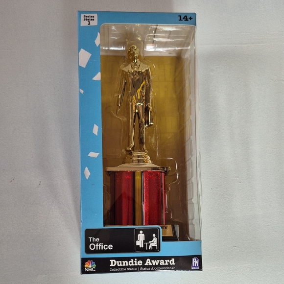Dundie Show Me The Money  Award Trophy- The Office - Picture 1 of 4
